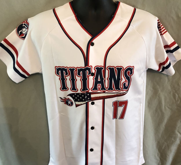 Picture of Titans Button down game shirt